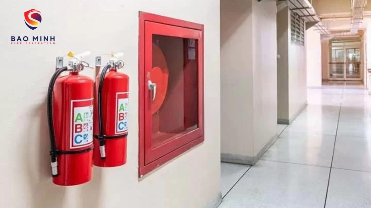 so sánh bình chữa cháy CO₂ và bình bột